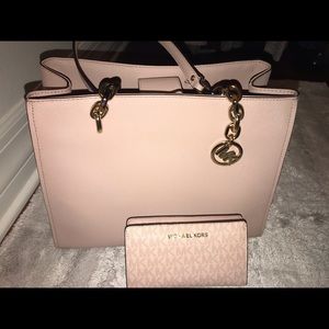 Michael Kors purse and wallet